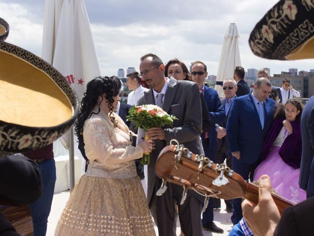 La boda de Carlos y Julia en Madrid, Madrid 137