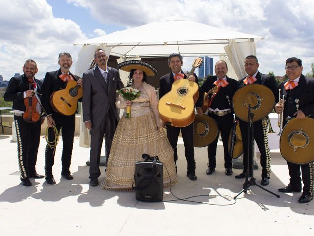 La boda de Carlos y Julia en Madrid, Madrid 187