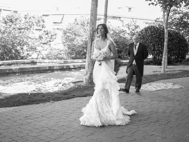 La boda de Víctor y Silvia en Las Rozas De Madrid, Madrid 5