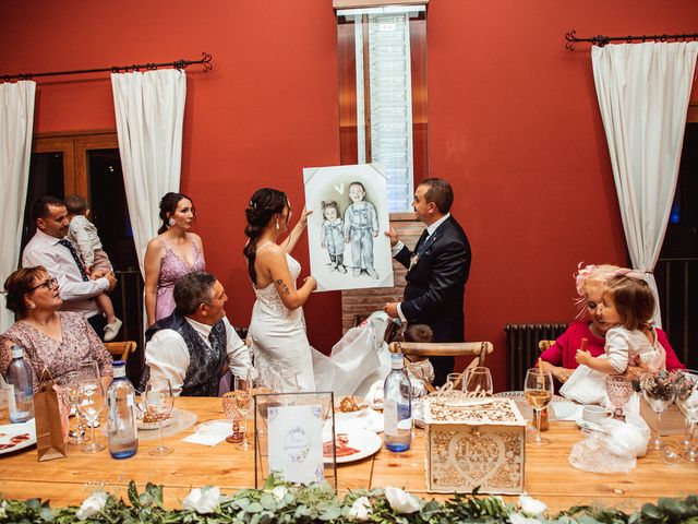 La boda de David y Seyla en Cañamero, Cáceres 60