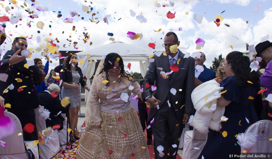 La boda de Carlos y Julia en Madrid, Madrid