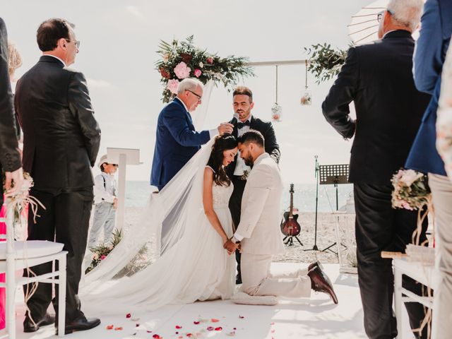 La boda de Paúl y Blanca en La/villajoyosa Vila Joiosa, Alicante 52