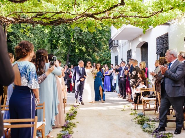 La boda de Manuel y Sara en Alginet, Valencia 16