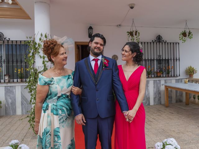 La boda de Miguel y Deborah en Alhaurin El Grande, Málaga 27