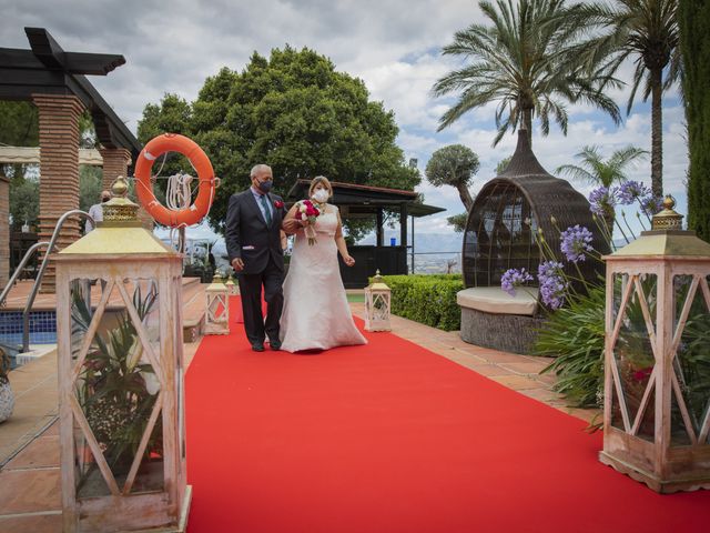 La boda de Miguel y Deborah en Alhaurin El Grande, Málaga 39