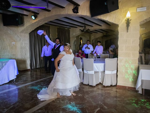 La boda de Miguel y Deborah en Alhaurin El Grande, Málaga 58