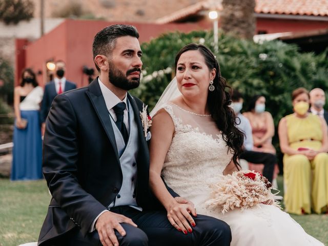 La boda de Ayoze y Guacimara en Las Palmas De Gran Canaria, Las Palmas 12