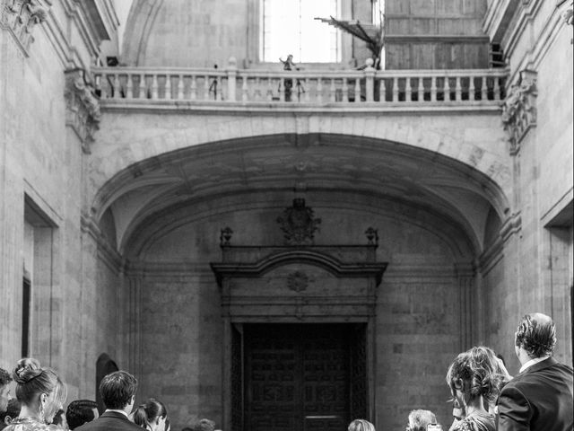 La boda de Pepe y Lidia en Valverdon, Salamanca 10