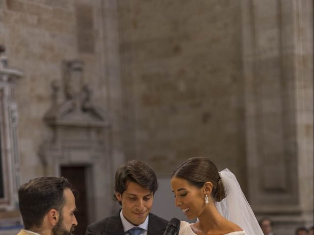 La boda de Pepe y Lidia en Valverdon, Salamanca 15