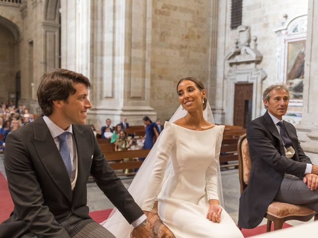 La boda de Pepe y Lidia en Valverdon, Salamanca 16