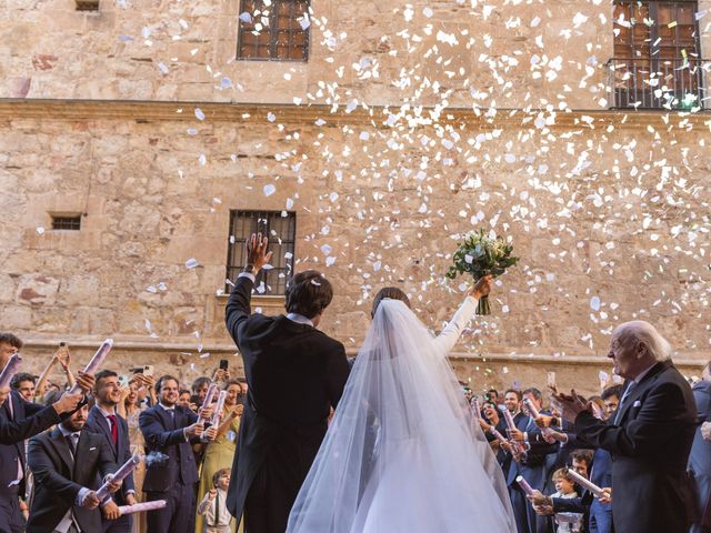 La boda de Pepe y Lidia en Valverdon, Salamanca 20