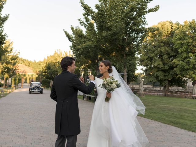 La boda de Pepe y Lidia en Valverdon, Salamanca 23