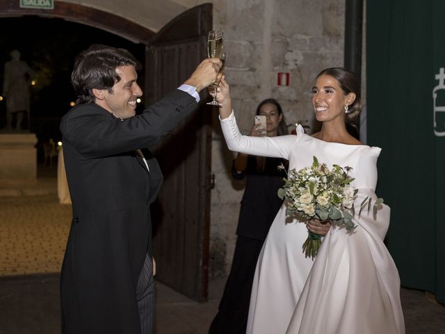 La boda de Pepe y Lidia en Valverdon, Salamanca 30