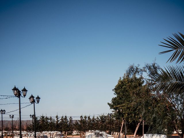 La boda de David y Mamen en Almendralejo, Badajoz 21