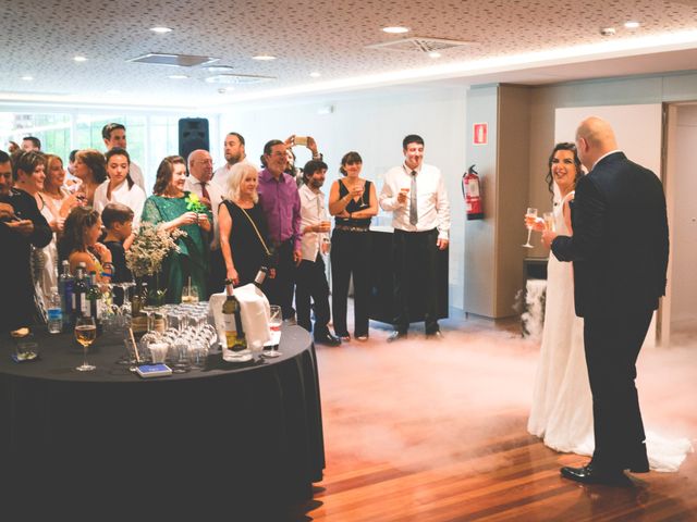 La boda de Manuel y Lydia en Pamplona, Navarra 18