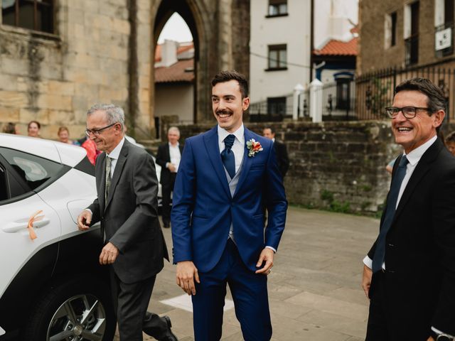 La boda de Josu y Giorgia en Zarauz, Guipúzcoa 30