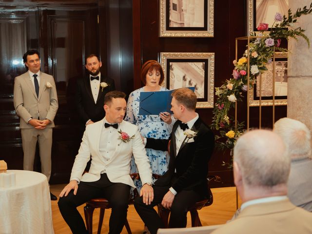 La boda de Eoin y Oisin en Barcelona, Barcelona 28