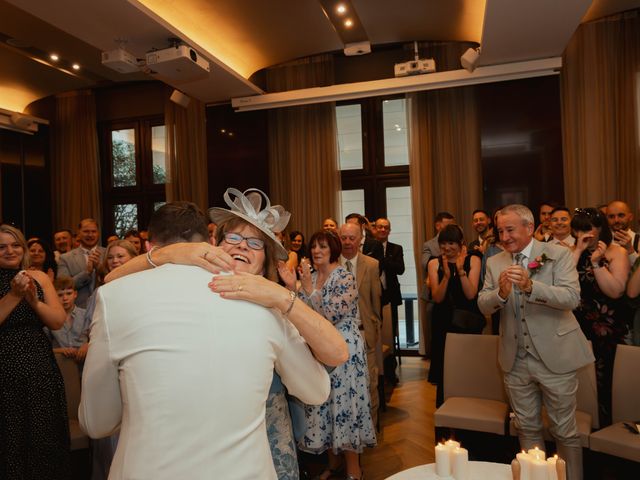La boda de Eoin y Oisin en Barcelona, Barcelona 36