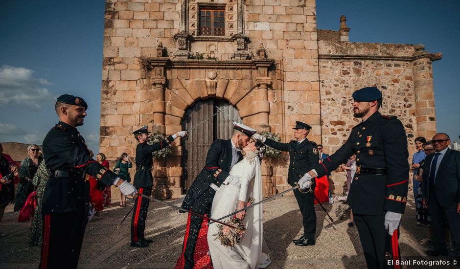 La boda de Marcos y Rosa en Almendralejo, Badajoz