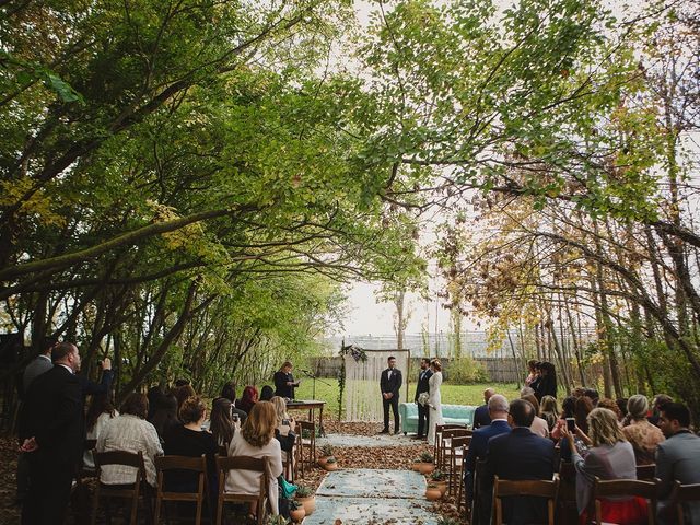 La boda de Bastian y Lydia en Sant Pere Pescador, Girona 30