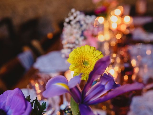 La boda de Bastian y Lydia en Sant Pere Pescador, Girona 82