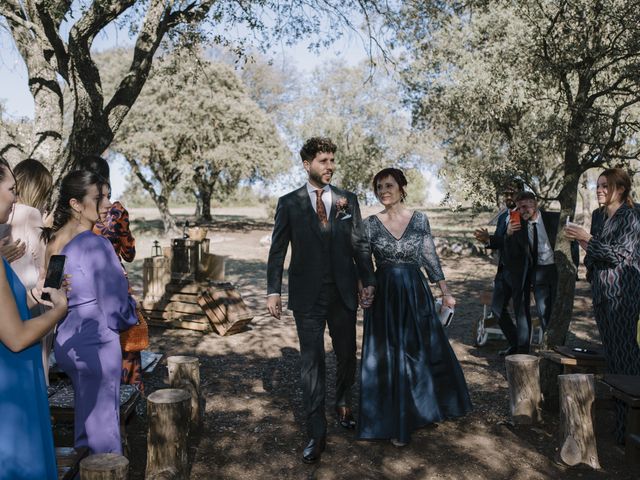 La boda de Adrián y Laura en Puig-reig, Barcelona 48