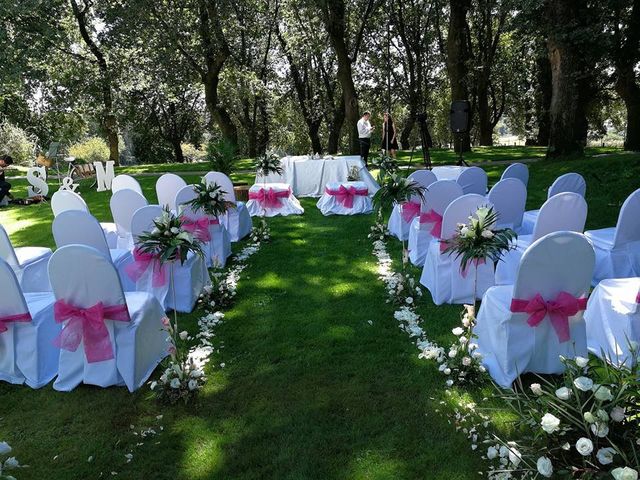 La boda de Manuel y Susana  en Outeiro (Silleda), Pontevedra 2