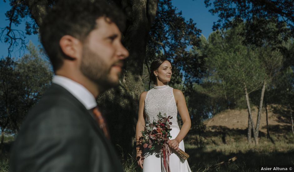 La boda de Adrián y Laura en Puig-reig, Barcelona