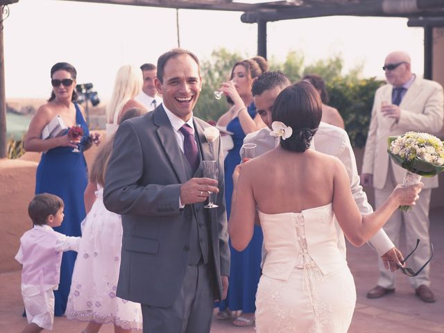 La boda de Alberto y Soledad en Las Galletas, Santa Cruz de Tenerife 41