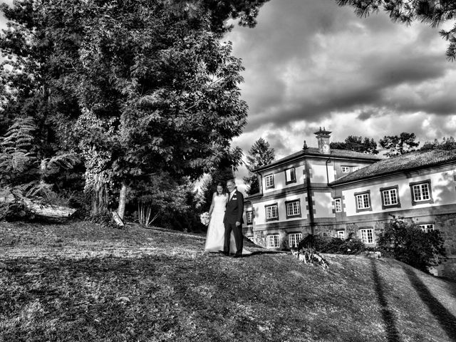 La boda de James y Isabel en Santiago De Compostela, A Coruña 7