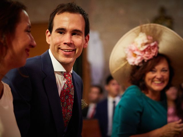 La boda de David y Isabel en Zarraton, La Rioja 15