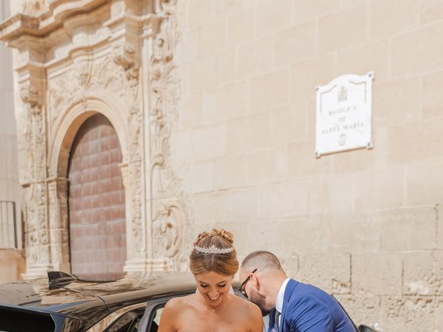 La boda de Patricia y Josema en Alacant/alicante, Alicante 37