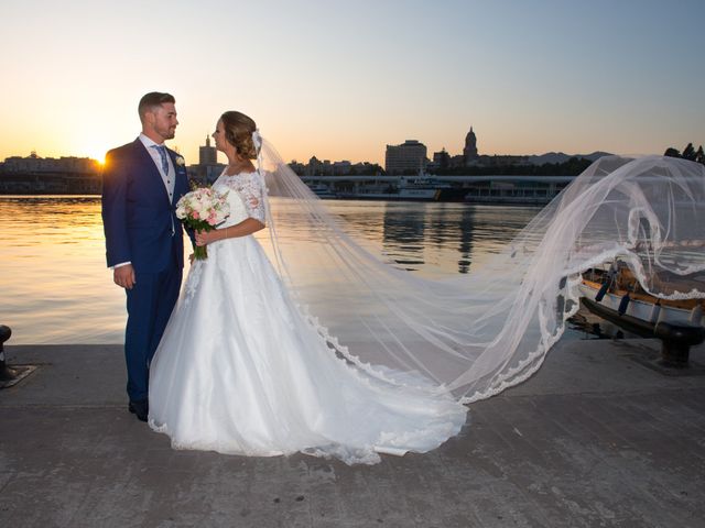 La boda de Juan Antonio y Chari en Alhaurin De La Torre, Málaga 25