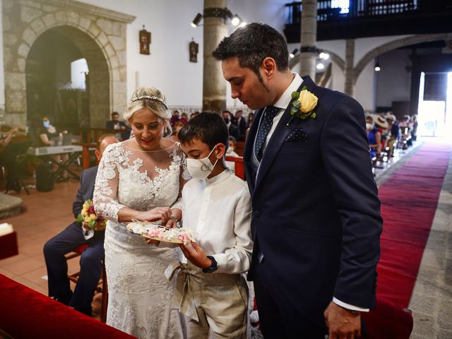 La boda de Marta y Javier en Jarandilla, Cáceres 53