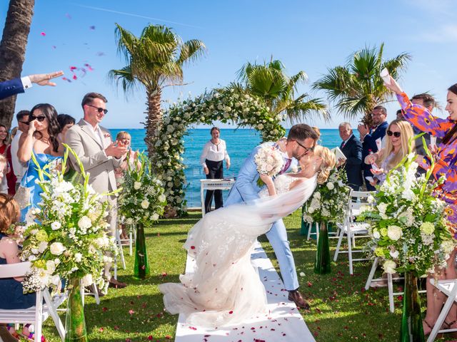 La boda de Justyna y Adam en Benalmadena Costa, Málaga 35