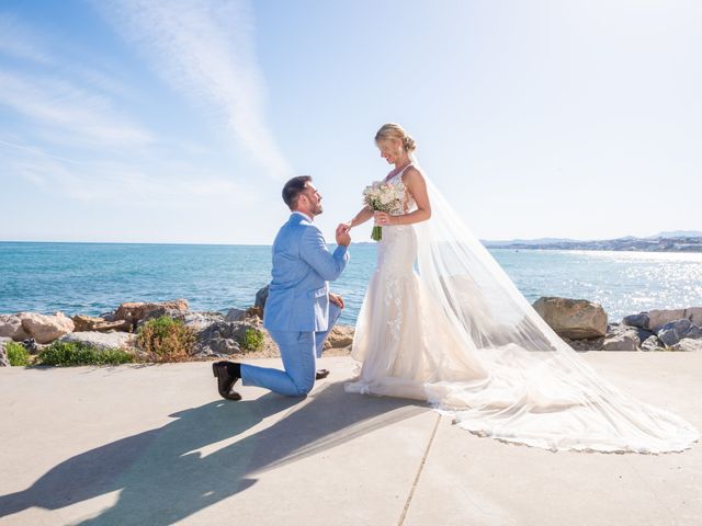 La boda de Justyna y Adam en Benalmadena Costa, Málaga 43