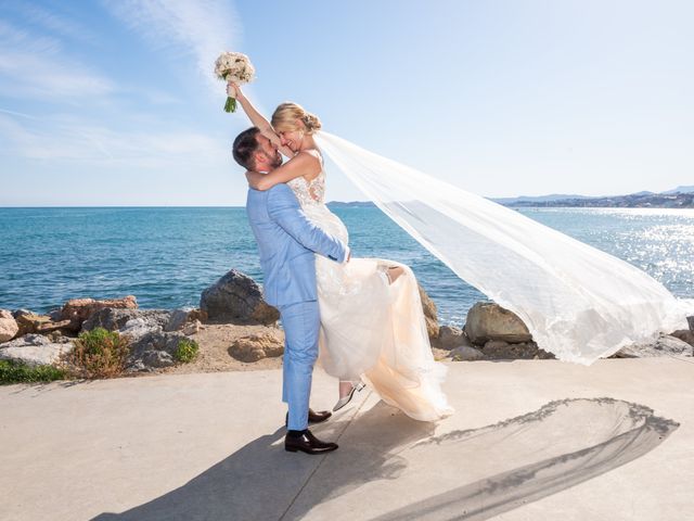 La boda de Justyna y Adam en Benalmadena Costa, Málaga 44