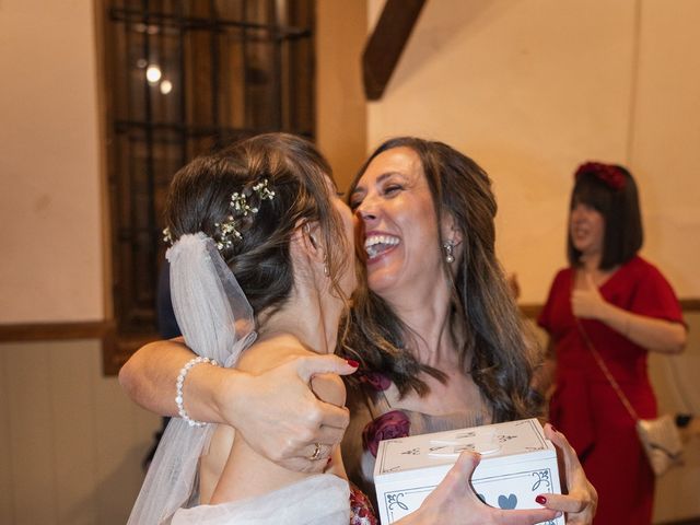 La boda de Fabián y Silvia en Alborache, Valencia 41