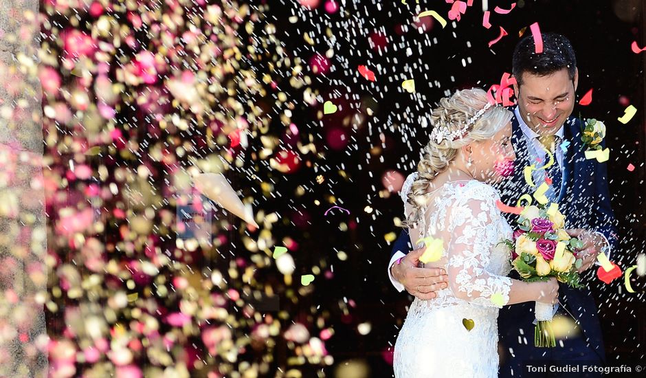 La boda de Marta y Javier en Jarandilla, Cáceres