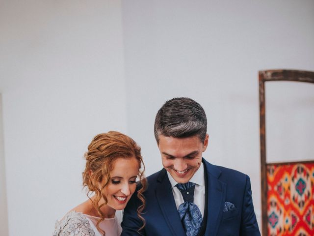 La boda de Joaquín y Aida en Alcala De Guadaira, Sevilla 209