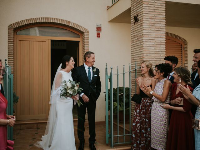 La boda de Raúl y Marta en Castelló/castellón De La Plana, Castellón 25