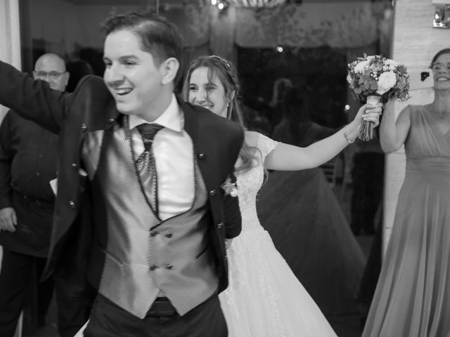 La boda de William y Rosani en Llerona, Barcelona 18