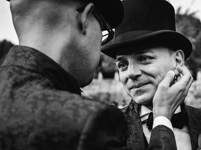 La boda de Esteban y Jorge en Vigo, Pontevedra 32