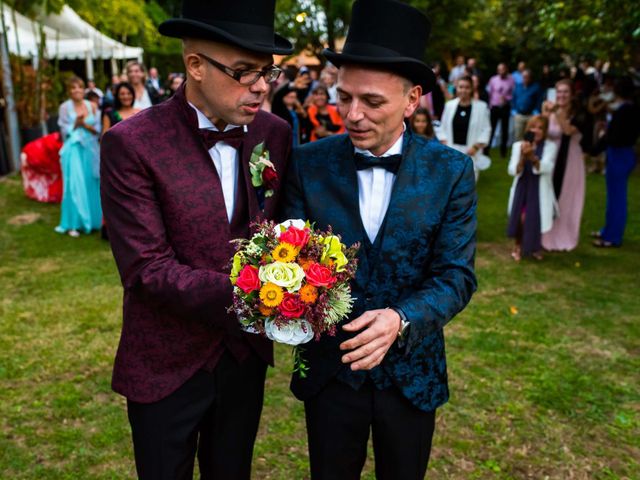 La boda de Esteban y Jorge en Vigo, Pontevedra 51