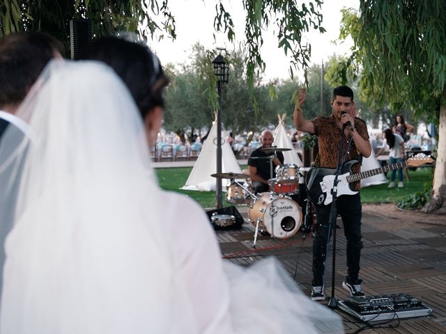 La boda de Pepe y Mel en Pueblo Los Cerralbos, Toledo 32