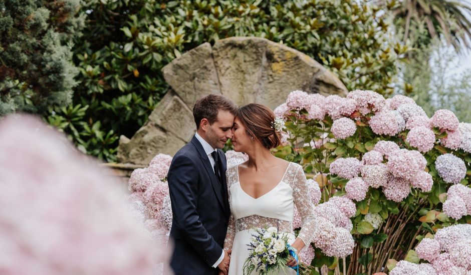 La boda de Pablo y María en Suances, Cantabria