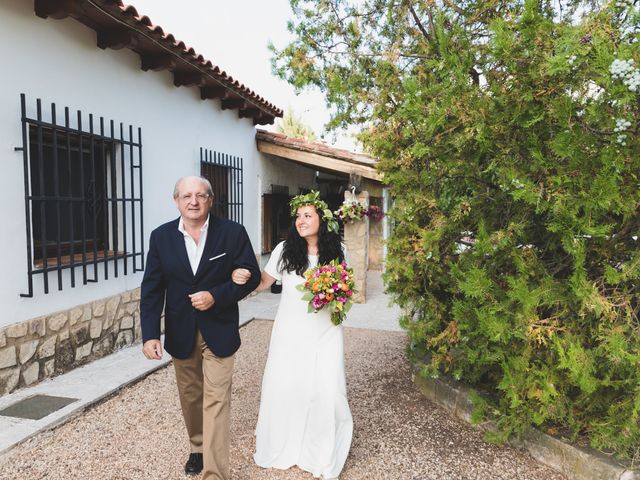 La boda de Vijey y Carla en Alhama De Aragon, Zaragoza 20