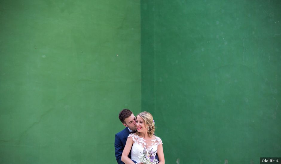 La boda de Pau y Meri Txell en Osor, Girona