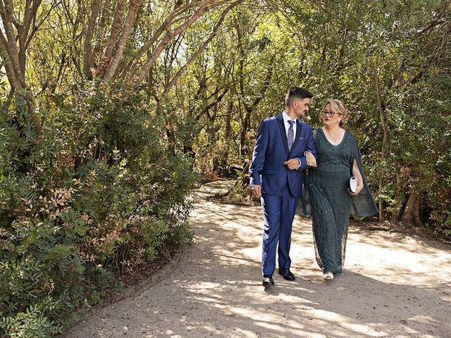 La boda de Alejandra y Ángel en La Roca De La Sierra, Badajoz 2
