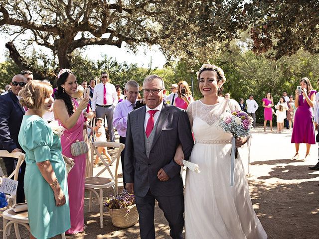La boda de Alejandra y Ángel en La Roca De La Sierra, Badajoz 9